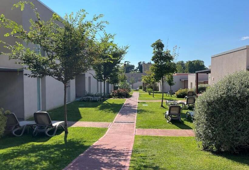 レジデンス Sisan Family Resort