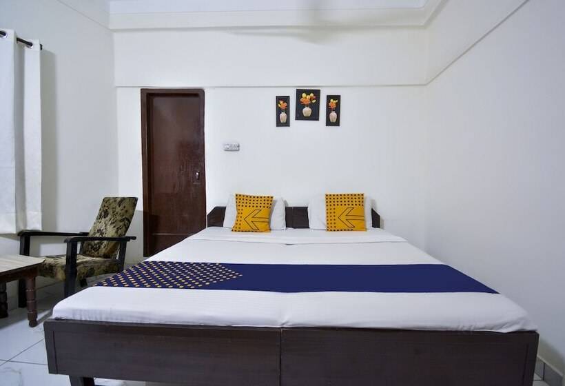 Spot On 39952 Hotel Silverton