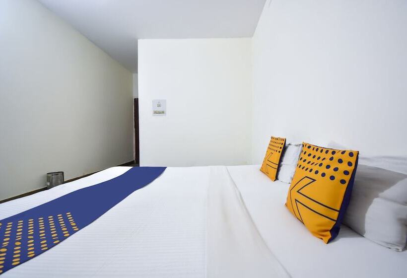 Spot On 39952 Hotel Silverton