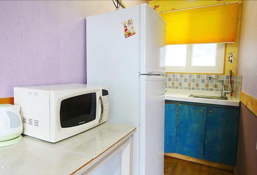 Uljin Morning Sunshine Pension