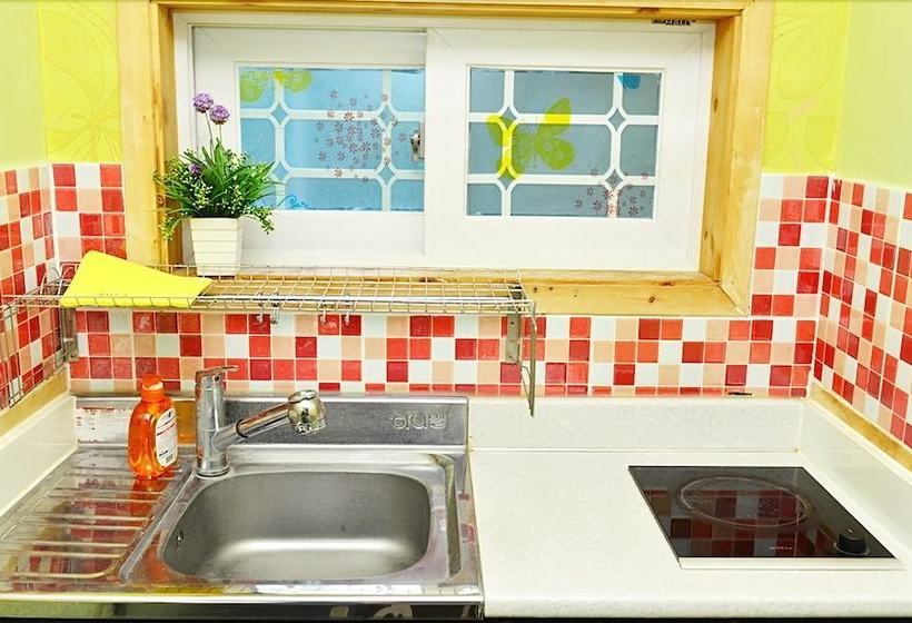 Uljin Morning Sunshine Pension