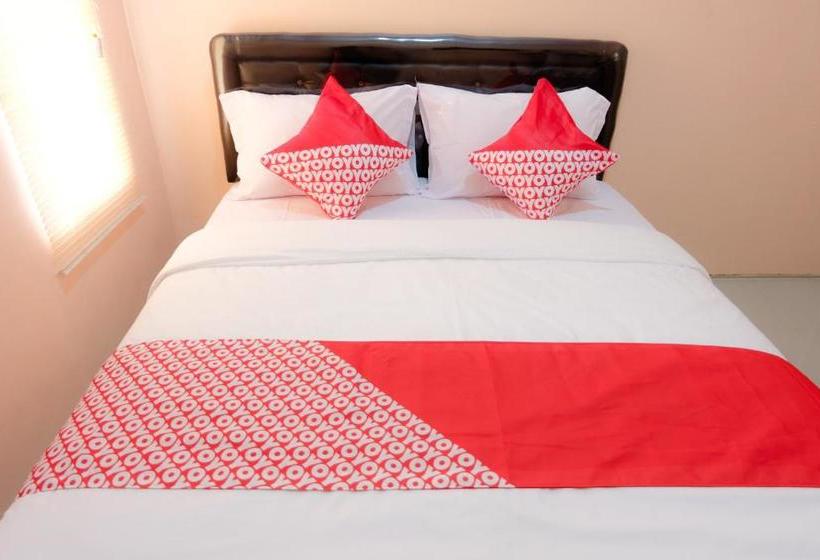 ユースホステル Cakalang Residence Syariah By Oyo Rooms