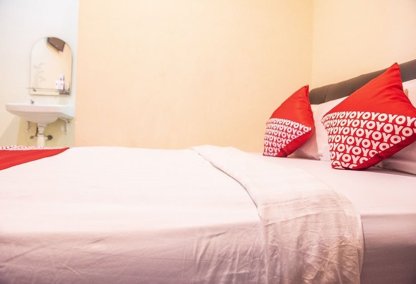 호스텔 Dewata Ayu Inn By Oyo Rooms