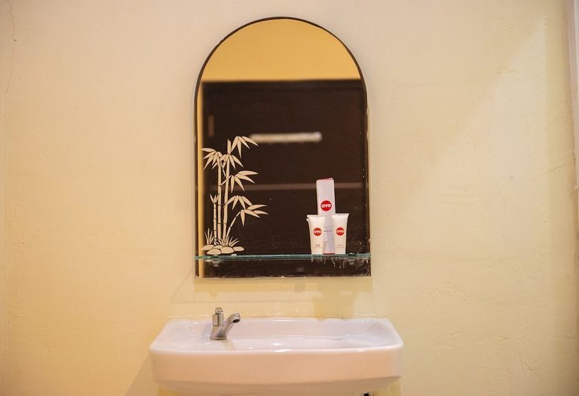 호스텔 Dewata Ayu Inn By Oyo Rooms