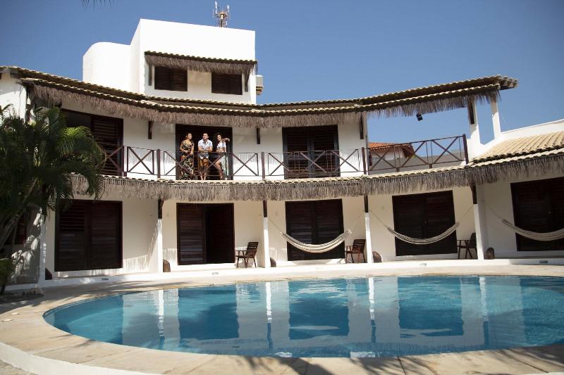 הוסטל Pousada Porto Azul