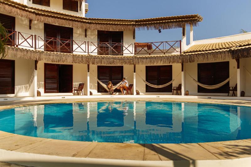 הוסטל Pousada Porto Azul