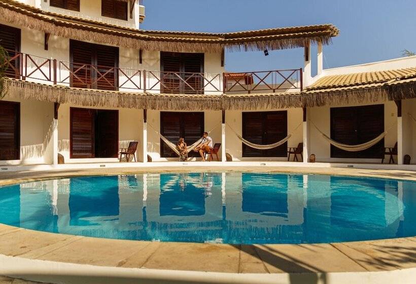 הוסטל Pousada Porto Azul