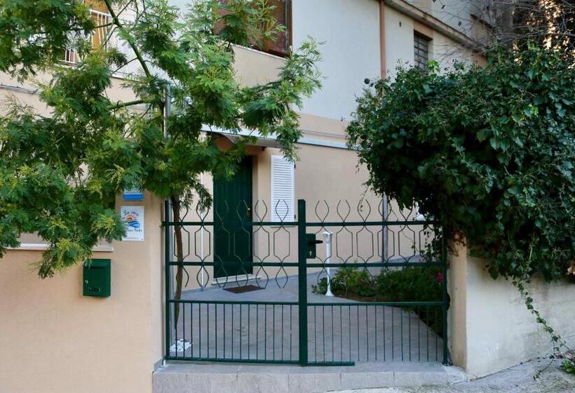 مبيت وإفطار La Casa Di Nonno Giulio