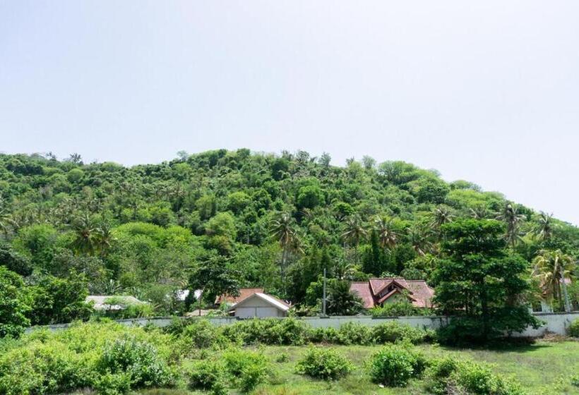 住宿加早餐  Besar Bulan Baru   Senggigi