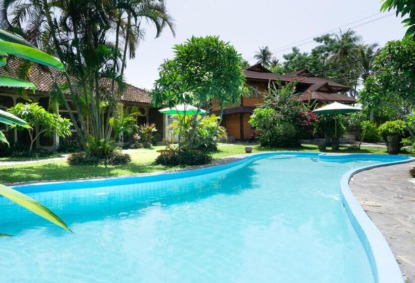 住宿加早餐  Besar Bulan Baru   Senggigi