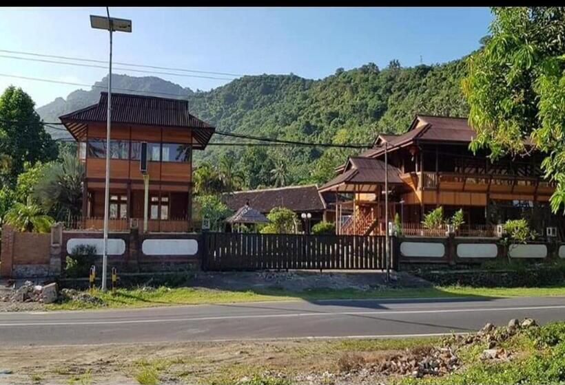 住宿加早餐  Besar Bulan Baru   Senggigi