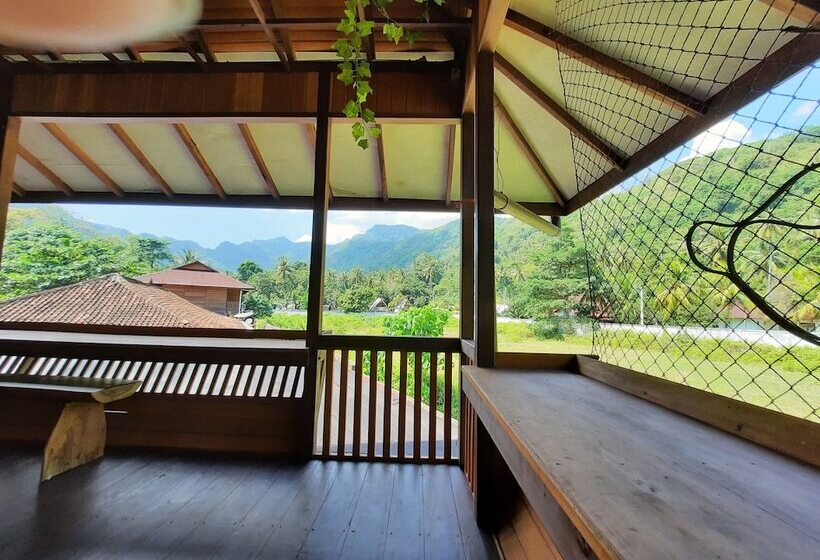 住宿加早餐  Besar Bulan Baru   Senggigi