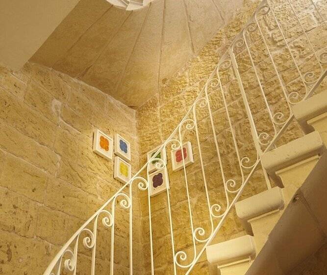 تختخواب و صبحانه Provicario