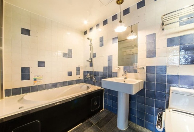 Belita N Goodtime Drivein Motel