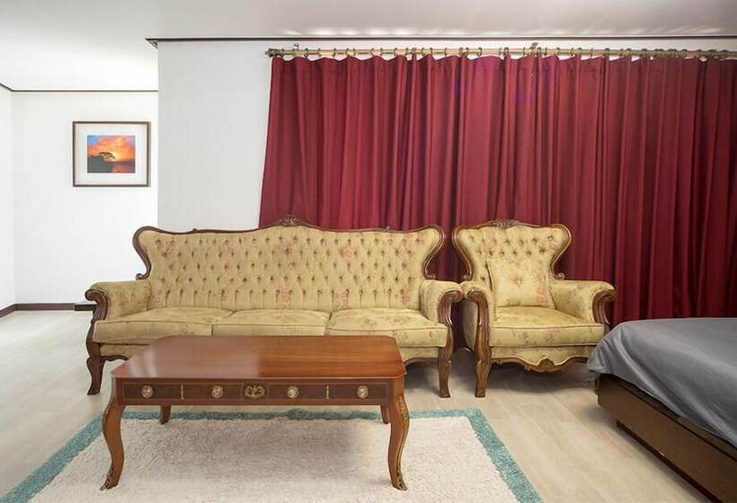 Haedoji Hotel Yangyang