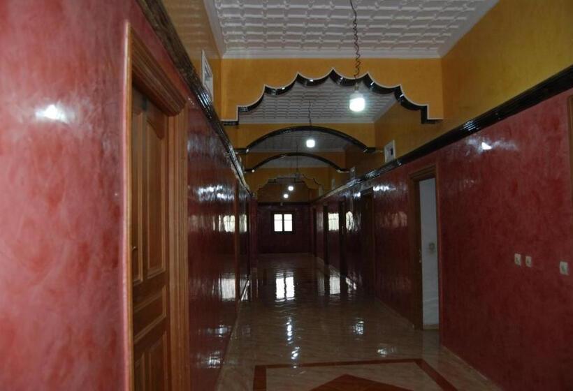 هتل Auberge Al Bassatine Imilchil