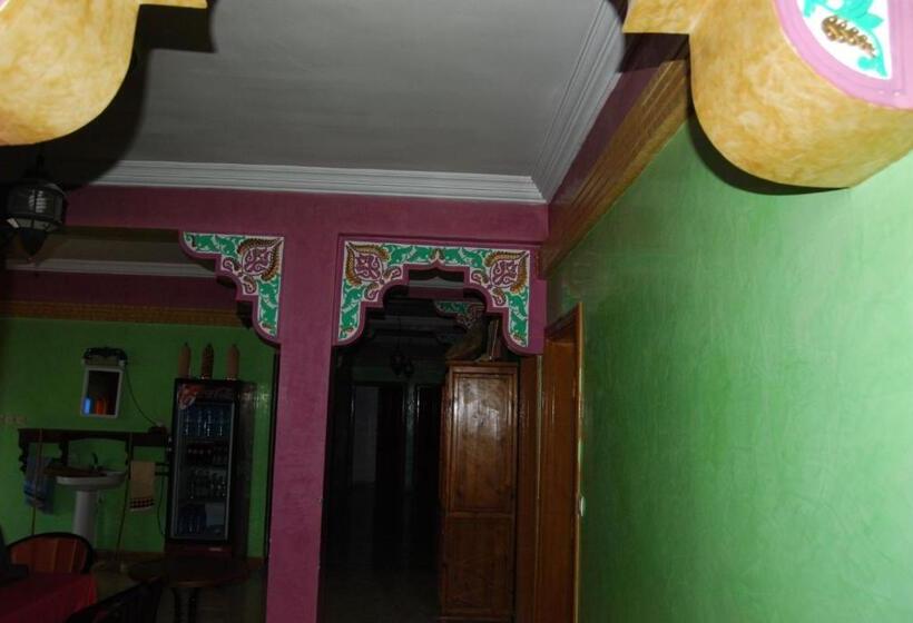 هتل Auberge Al Bassatine Imilchil