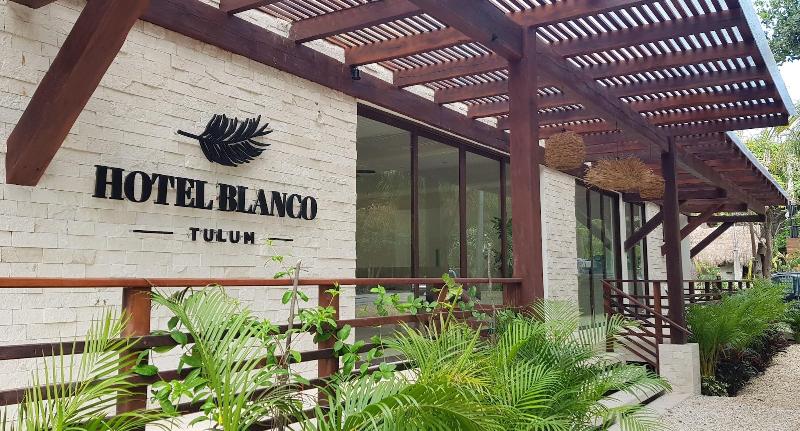 هتل Blanco Tulum
