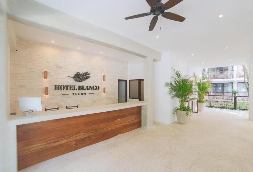 هتل Blanco Tulum