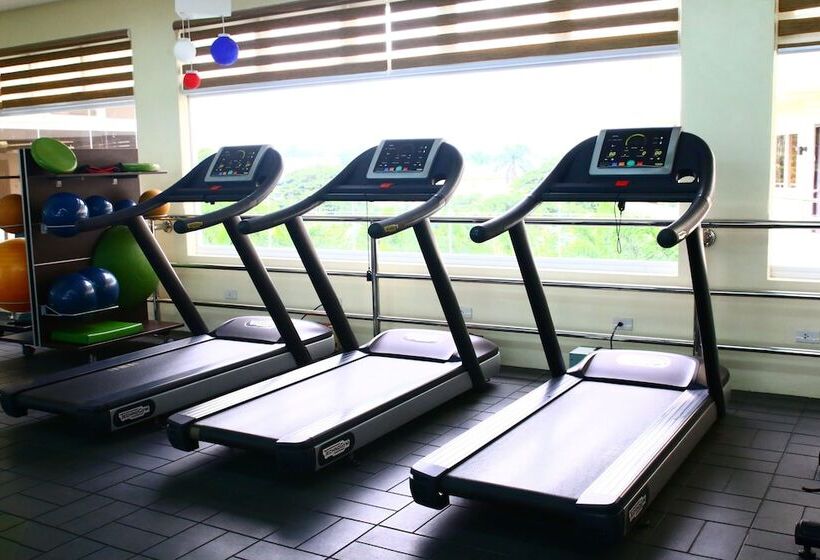 فندق Brownwood Resort &