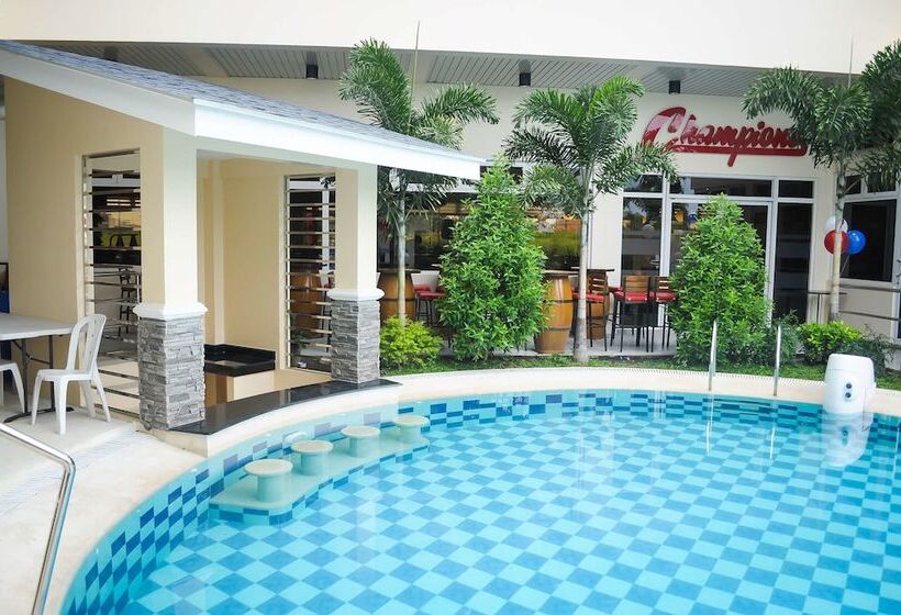 هتل Brownwood Resort &