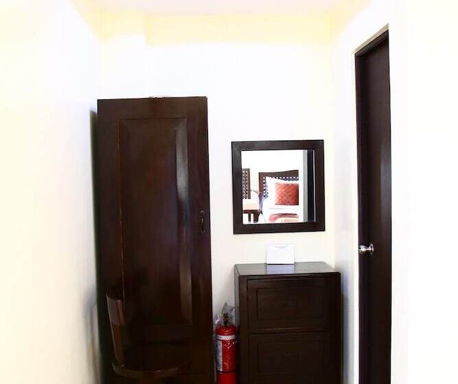 فندق Brownwood Resort &