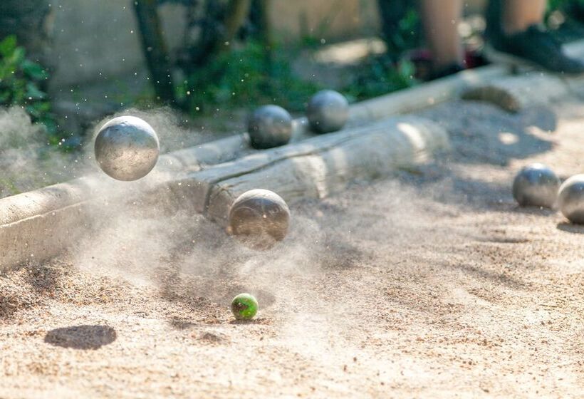 호텔 Camping La Croix Du Sud