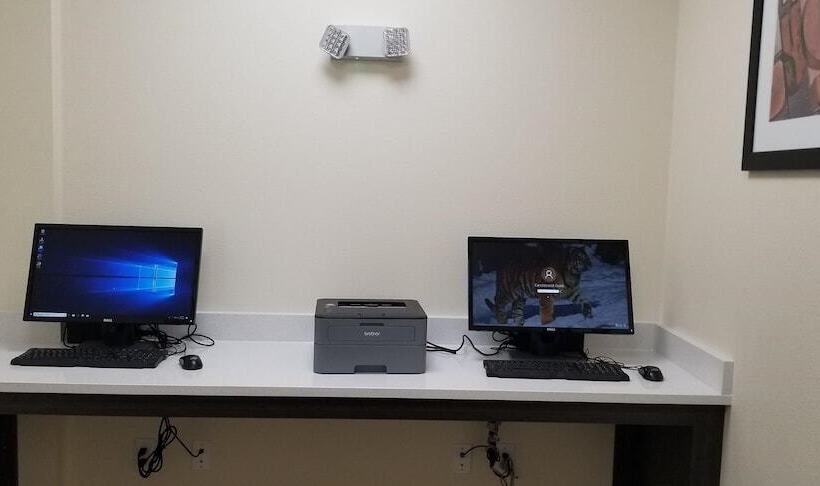 Отель Candlewood Suites Plano North, An Ihg