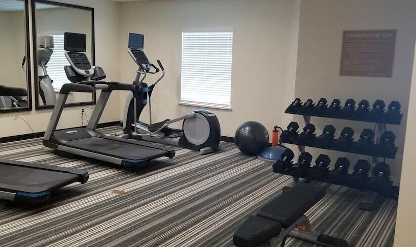 Отель Candlewood Suites Plano North, An Ihg