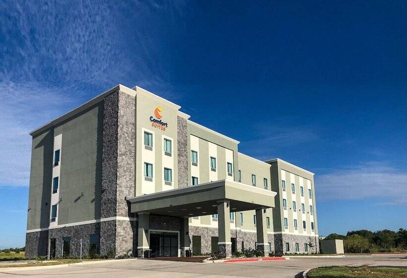 ホテル Comfort Suites Desoto Dallas South