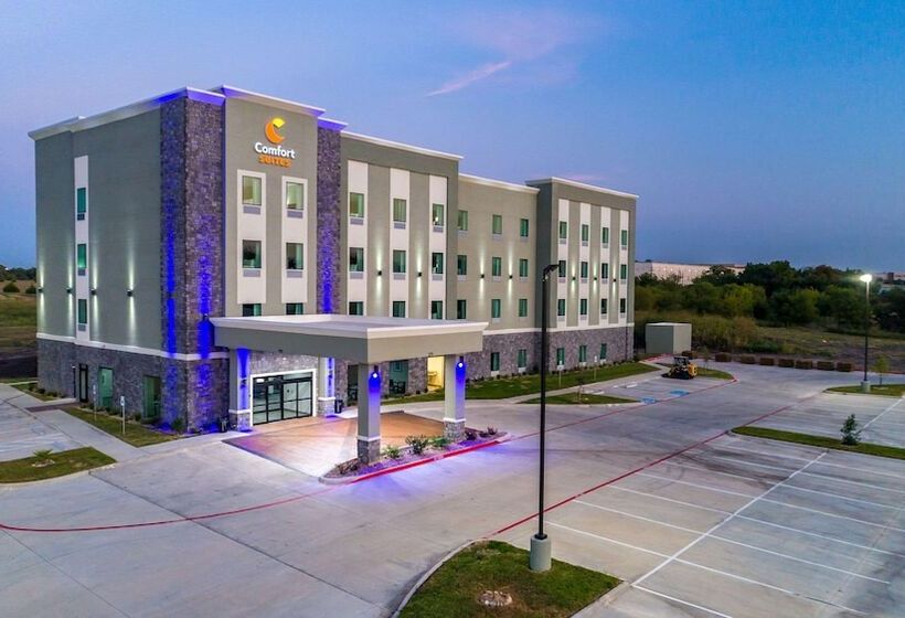 ホテル Comfort Suites Desoto Dallas South