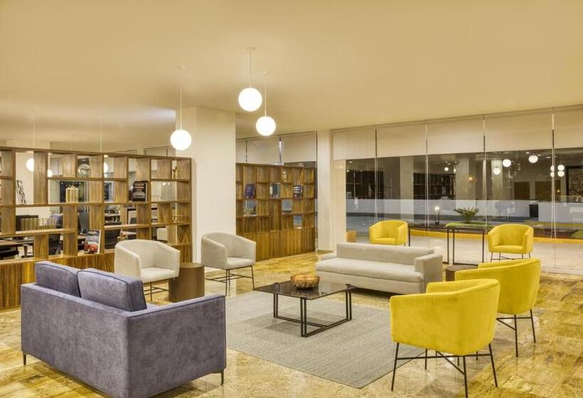 فندق Fiesta Inn Guadalajara Periferico Poniente