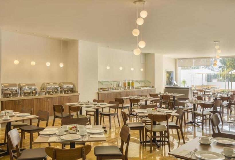 فندق Fiesta Inn Guadalajara Periferico Poniente