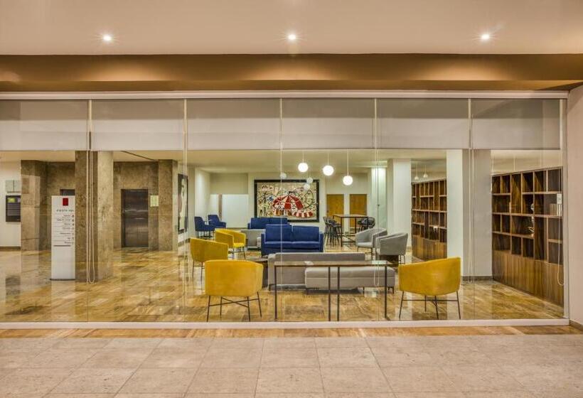 فندق Fiesta Inn Guadalajara Periferico Poniente