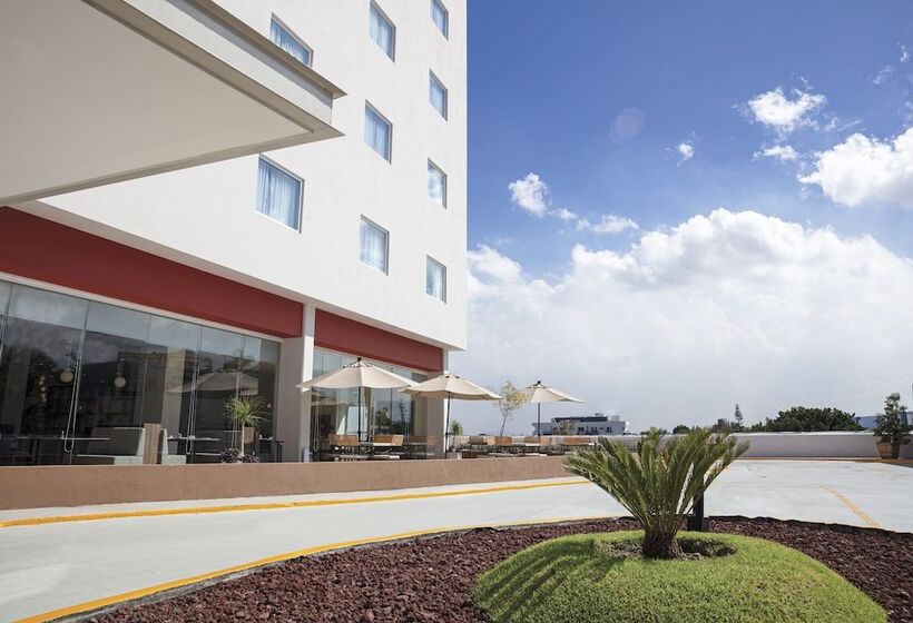 فندق Fiesta Inn Guadalajara Periferico Poniente