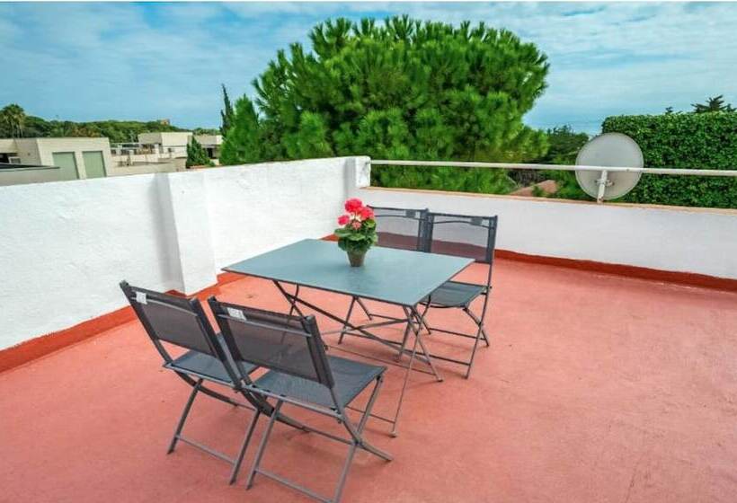 فندق Hostal Patio De La Luna