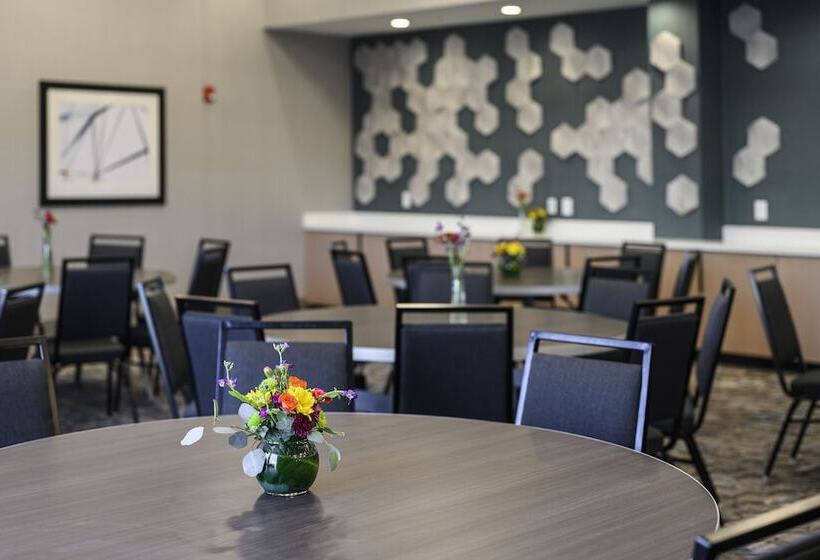 فندق Hyatt Place Indianapolis Fishers