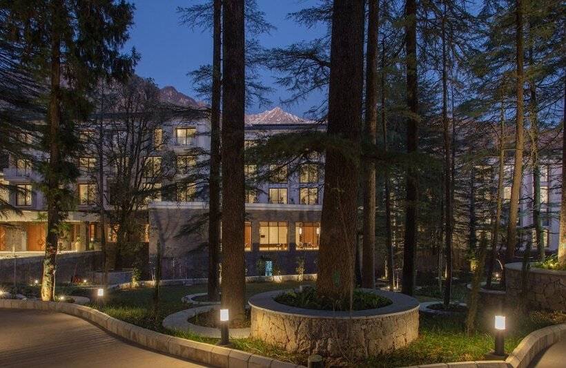 هتل Hyatt Regency Dharamshala Resort