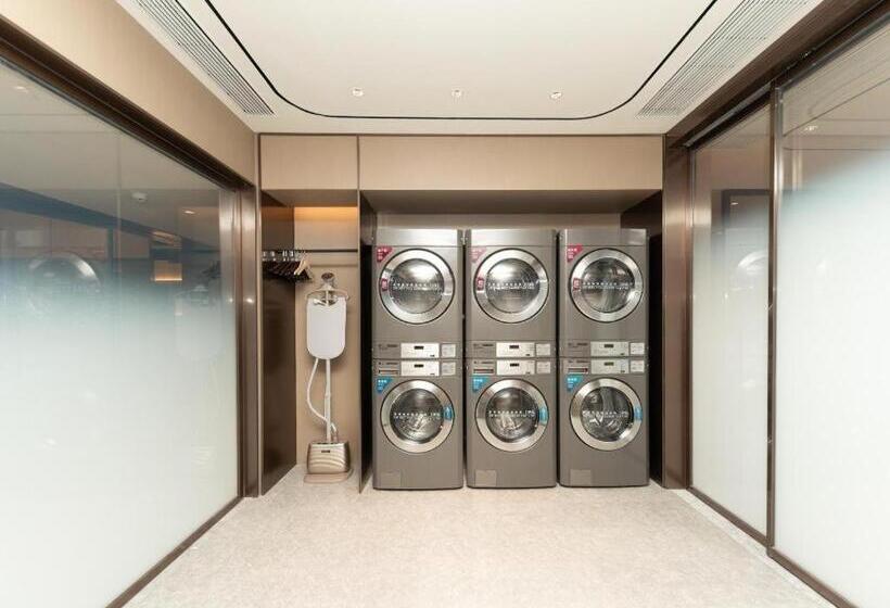 Atour Light Hotel Nanjing South Railway Station South Square