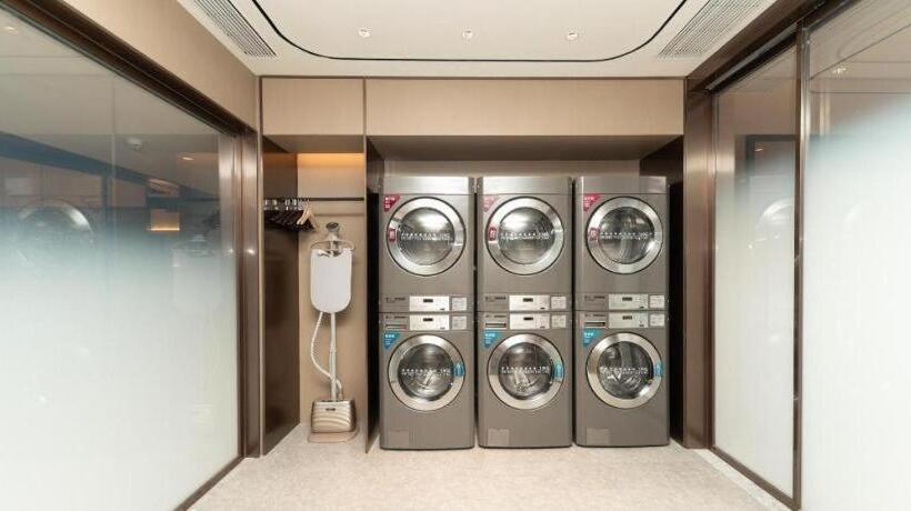 Atour Light Hotel Nanjing South Railway Station South Square