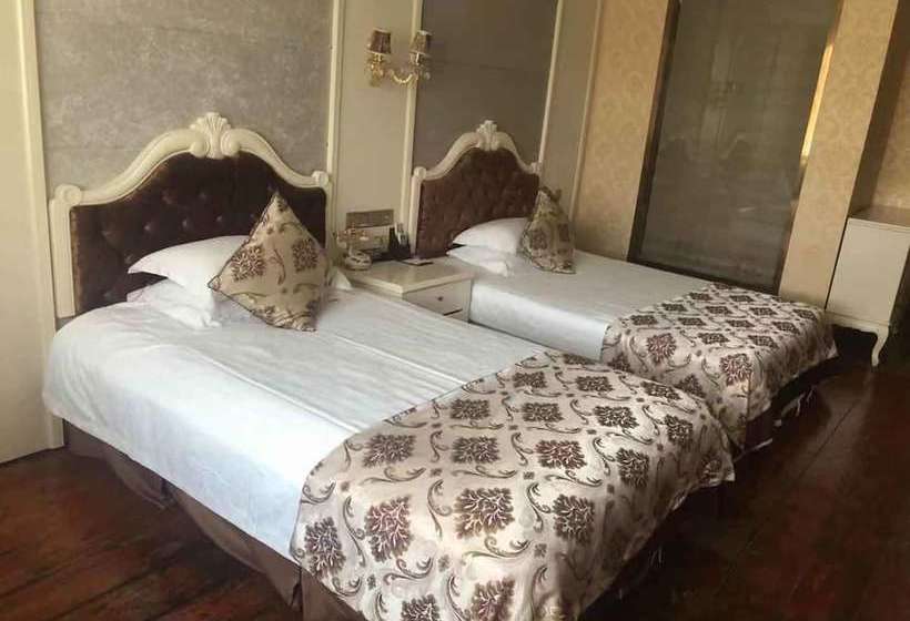 Отель Jiaxing Yijiangnan Holiday