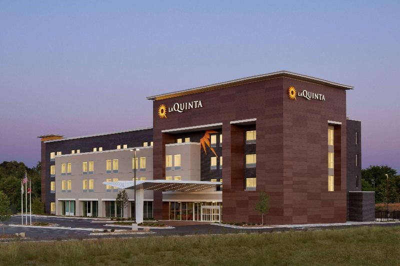 فندق La Quinta Inn & Suites By Wyndham Braselton