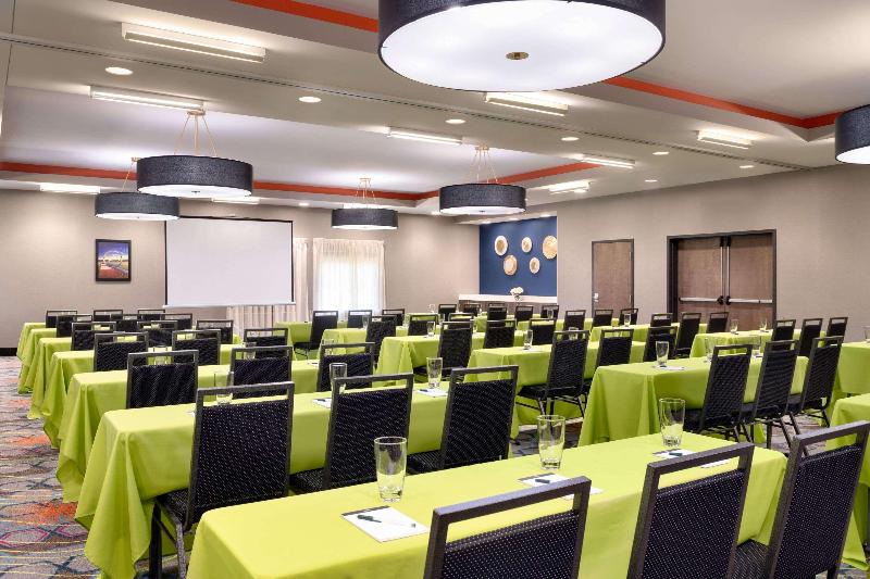 فندق La Quinta Inn & Suites By Wyndham Braselton