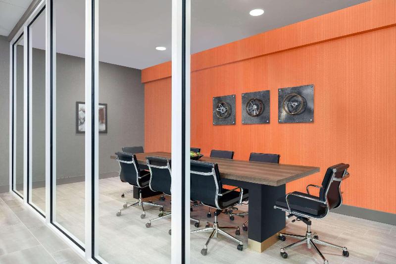 فندق La Quinta Inn & Suites By Wyndham Braselton