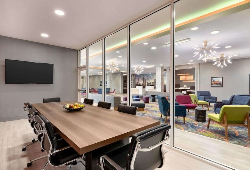 فندق La Quinta Inn & Suites By Wyndham Braselton