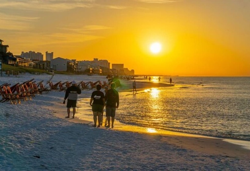 فندق La Quinta Inn & Suites By Wyndham Miramar Beachdestin