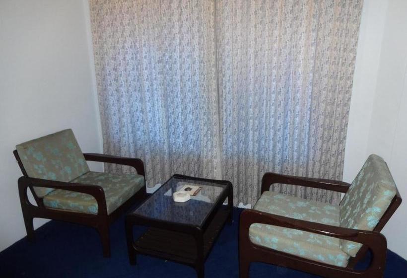 בית מלון כפרי Manuelsons Malabar Palace