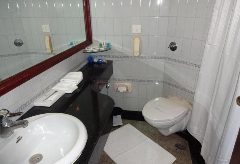 בית מלון כפרי Manuelsons Malabar Palace