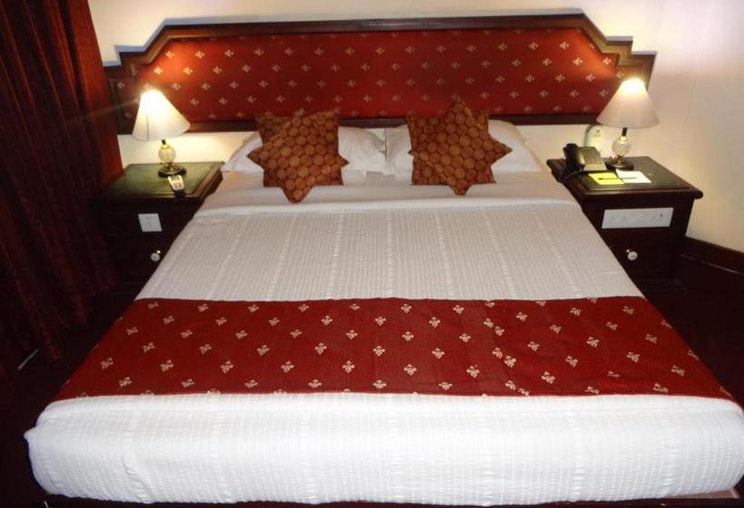 בית מלון כפרי Manuelsons Malabar Palace