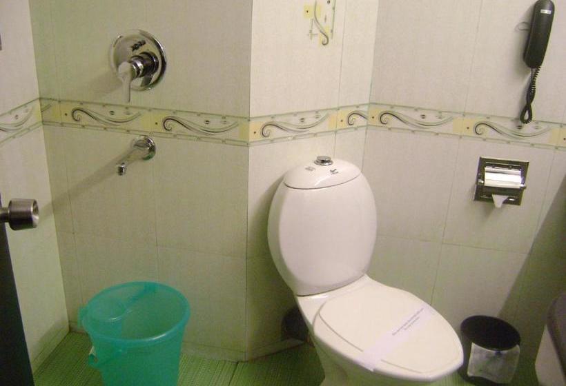 בית מלון כפרי Manuelsons Malabar Palace